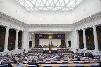 Депутатите приеха актуализацията на бюджета на НЗОК
