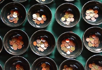 Майка на студент в Софийския университет иска финансова помощ от ОбС-Благоевград