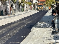 Асфалтират още улици в Кресна, градът става все по-красив