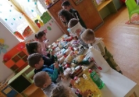Децата от ДГ  Синчец” в Благоевград събраха хранителни продукти за бедни