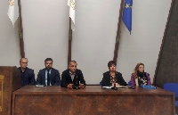 Обследват блока, в който вилня пожар, събират средства за ремонт и подслон на пострадалите