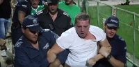 Пуснаха от ареста Кирил Ваклинов , отрича да е удрял полицай Пуснаха от ареста Кирил Ваклинов , отрича да е удрял полицай
