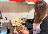 Гимназисти от Сандански помагат на спортист със Синдром на Даун, събраха 450 лева Гимназисти от Сандански помагат на спортист със Синдром на Даун, събраха 450 лева