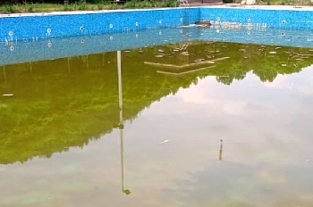 Подпочвени води рушат затворения аквапарк и алеята за Бачиново