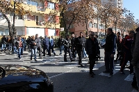 Полицаи и надзиратели протестират днес за по-високи заплати