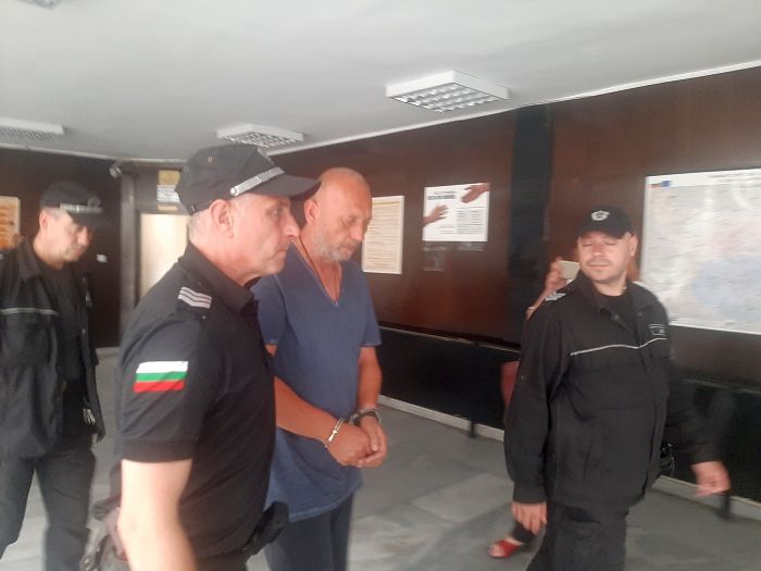 Снимки: Илинден Прес