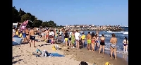 Спасители извадиха трима давещи се на Южния плаж в Несебър Спасители извадиха трима давещи се на Южния плаж в Несебър