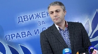 ДПС умува кого да подкрепи - Орешарски или Калфин ДПС умува кого да подкрепи - Орешарски или Калфин