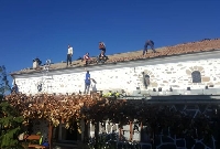 Миряни ремонтираха само за 10 дни покрива на вековната църква в Горно Драглище