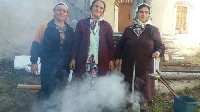 Мюсюлмани и християни заедно на храмов празник в село Скребатно