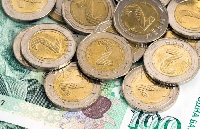 Обир на крупна сума евро и левове от къща в Добринище