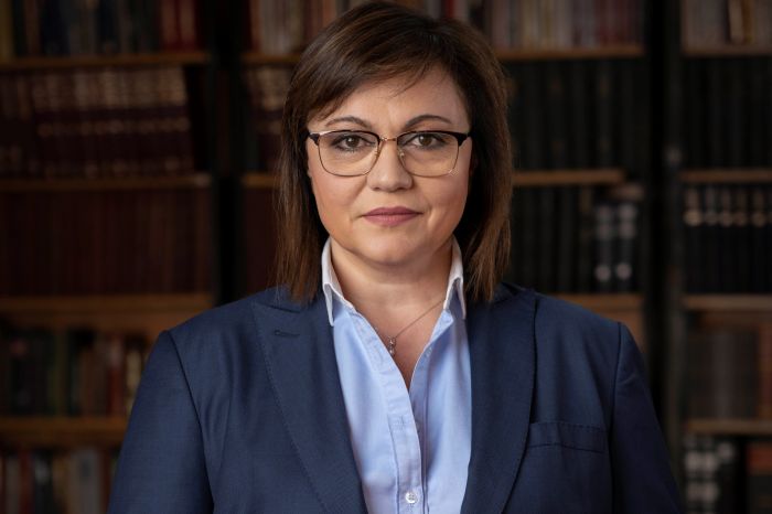 Корнелия Нинова