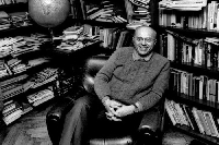 Станислав Лем: Всяка смрад, която се бори с вентилатора, си мисли, че е Дон Кихот Станислав Лем: Всяка смрад, която се бори с вентилатора, си мисли, че е Дон Кихот