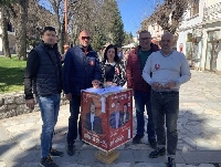 Мощна подкрепа в Банско за провеждане на референдум против изучаване на джендър идеологията в училищата. Мощна подкрепа в Банско за провеждане на референдум против изучаване на джендър идеологията в училищата.