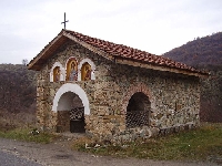 Снимат екшън филм край село Пастух