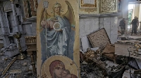Руски ракети разрушиха най-големия православен храм в Одеса (СНИМКИ)
