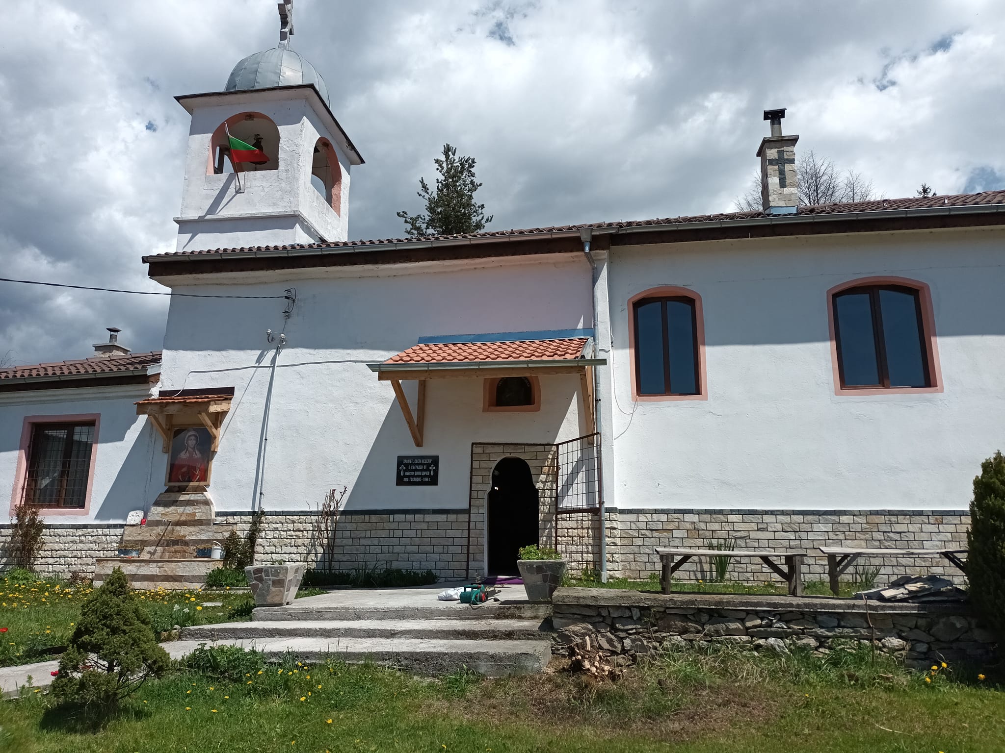 Богородичният пост започна, ще продължи две седмици