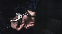 Арестуваха полицай за закани за убийство към бившата му жена Арестуваха полицай за закани за убийство към бившата му жена