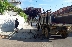 Доброволци кастрят дървета и храсти в Самуилово, поддържат чистотата и уюта заради липса на работници към кметството