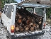 Горски служители спряха микробус с незаконен дървен материал в Гърмен