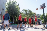 Спортисти показват талант и купи на площад Македония в Благоевград