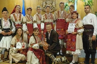 Танцьорите от Крупник смаяха зрителите и спечелиха Шарена стомна в Добринище
