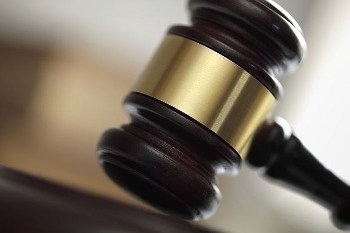 3 денонощия арест за жена от Кавракирово, псувала учителки