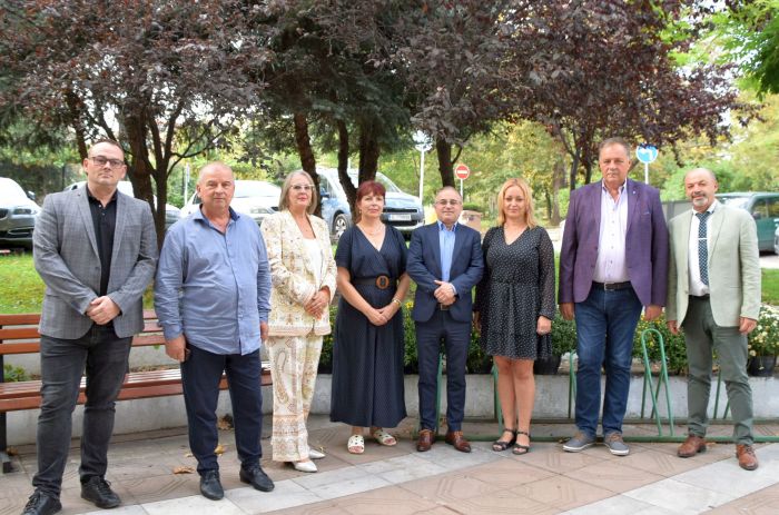 Силни личности в Инициативния комитет, който подкрепи Атанас Стоянов за кмет на Сандански
