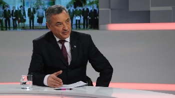 Валери Симеонов реди нов кабинет, хареса си Москов и Горанов