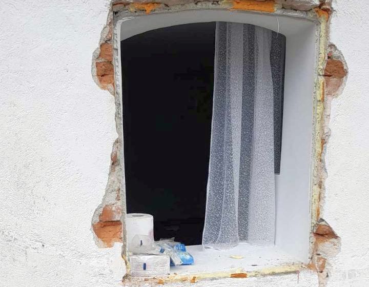 И видеокамерите не спряха крадци да разбият гробищната църква в Сатовча и да отмъкнат парите