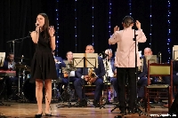 Концерт  Коледна магия  от вечни песни с джаз звучене зарадва жителите на Банско