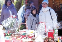 Ученици от Второ ОУ в Гоце Делчев не спират с доброто, правят благотворителни базари