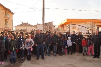 Нов училищен автобус за децата в село Микрево