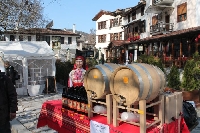 Руйно вино изкушава ценители на колоритен фестивал в Мелник