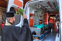Банско вече има високопроходима линейка за оказване на бърза помощ Банско вече има високопроходима линейка за оказване на бърза помощ