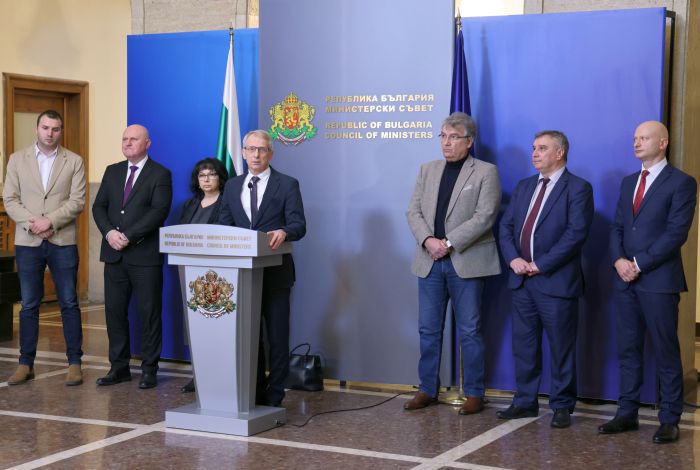 Висшето образование в държавните университети става безплатно