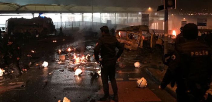 Обявен е траур в Турция заради жестокия атентат до стадиона на Бешикташ