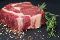 Как да познаем свинското месо? Бледото е прясно, ярко червеното - боядисано