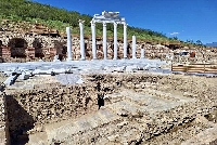 Античният град Хераклея Синтика край храма на Ванга посреща туристи с най-ценните си находки