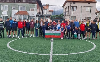 Емоционален футболен турнир дава старт празничните дни в село Бачево