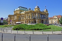 Безплатни електрически автомобили ще возят туристи в центъра на Загреб от 15 юни