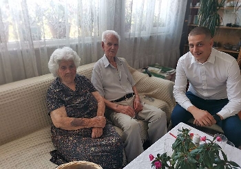 Баба Верка от Гоце Делчев стана на 100, вече 78 години е със съпруга си Стефан