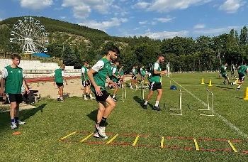 Футболистите на Вихрен - Сандански срещат съперници от София в първите два кръга