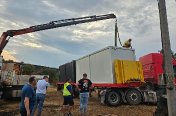 Настаняват в контейнери останалите без къщи от пожара във Воден
