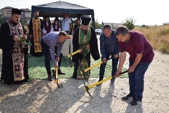 Строят обходен път край Сандански, отпушват трафика и осигурявт достъп до градски квартал