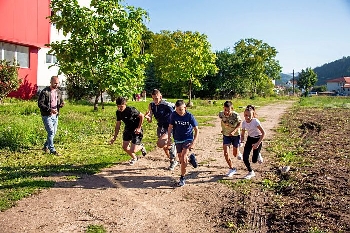 Вълнуващо състезание по триатлон се проведе в град Якоруда, наградиха победителите