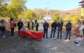 С водосвет и първа копка започна пълната промяна на улици в село Сливница