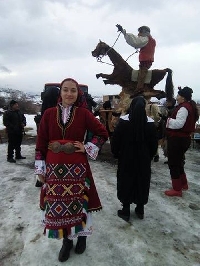 Коларовските бабугери - невиждана атракция на фестивала в Симитли
