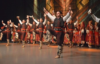 Ансамбъл Пирин вдъхнови зрителите с концерт за своята 70-годишнина