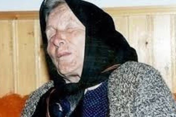 Баба Ванга предсказала, че Люис Хамилтън ще шофира Ферари във Формула 1